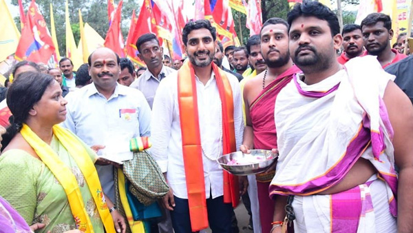 JC: జేసీ ఇంటి దగ్గర హైటెన్షన్.. ప్రభుత్వ పనులతో ఉద్రిక్తత..