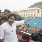 Pawan Kalyan: తెలంగాణను దోచేశారు.. తన్నితరిమేస్తే ఉత్తరాంధ్రపై పడ్డారు.. పవన్ రుషికొండ విజిట్..