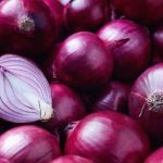 Increasing Onion Prices : ఘాటెక్కిన ఉల్లి.. రేట్  సెంచరీ దాటుతుందా ?