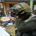 Hamas Attack: హత్తుకుని.. మృత్యువును స్వాగతించి.. విషాద గాథలెన్నో..!