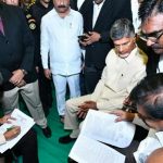 Chandrababu Letter :  భద్రతపై బాబు ఆందోళన.. హత్యకు కుట్ర చేస్తున్నారని ఆరోపణ..!