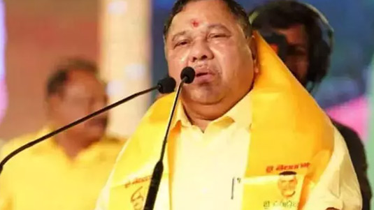 Telangana TDP : పసుపుకోటలో కొత్త కొట్లాట.. క్లారిటీ వచ్చేదెప్పుడు ?