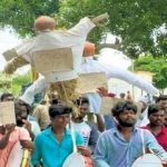 Telangana Elections : కమీషన్ ఇస్తేనే దళిత బంధు.. లంచాలకు అలవాటు పడ్డ బీఆర్ఎస్‌ నాయకులు!