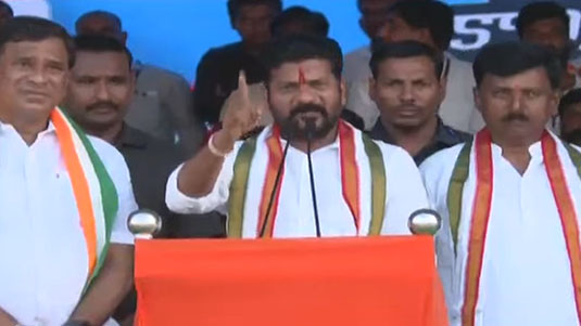 Game Changer : వచ్చే ఏడాది సమ్మర్ కి గేమ్ ఛేంజర్ రిలీజ్ డౌటే.. మళ్లీ వాయిదా ?