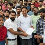 T-Hub Issue : టీహబ్ లో మంత్రి కేటీఆర్ భేటీ.. నిరుద్యోగ యువతే కాదని విమర్శలు