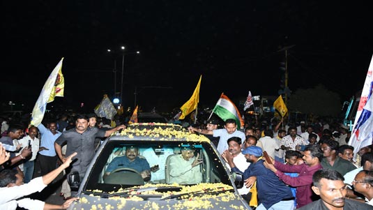 Election news in Telangana : హై ఓల్టేజ్ రాజకీయాలు.. ఆ పార్టీ అభ్యర్థులకు కొత్త సమస్యలు