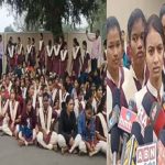 Asifabad : డిగ్రీ  విద్యార్థుల ఆందోళన.. వేధిస్తున్నారని ప్రిన్సిపల్ పై ఆరోపణలు..