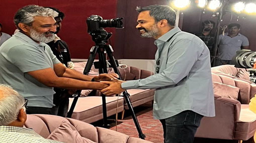 Rajamouli - Prashanth: జక్కన్నకు.. ప్రశాంత్ నీల్ కు మధ్య తేడా అదే..