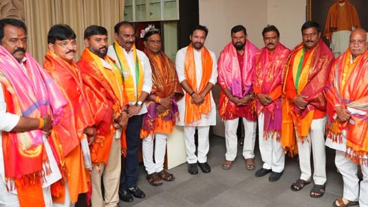 BJP : బీజేఎల్పీ నేత ఎవరు? రాజాసింగ్ కే ఇస్తారా?