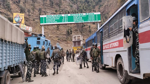 Poonch Operation: పూంచ్‌ సెక్టార్‌లో ఉగ్రవేట.. ముష్కరుల కోసం ఆర్మీ గాలింపు