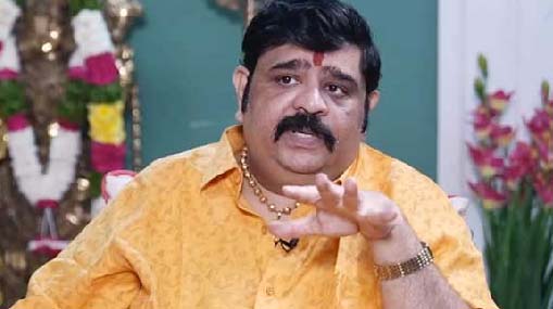 Guntur Karam Movie : గుంటూరు కారంలో సడన్ ట్విస్ట్.. త్రివిక్రమ్ లెక్క తప్పుతుందా..