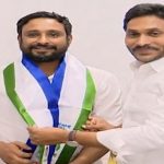 Ambati Rayudu : అంబటి రాయుడు పొలిటికల్ ఇన్నింగ్స్.. వైసీపీలో చేరిక..