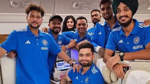 South Africa vs India  : సౌతాఫ్రికాలో దిగిపోయారు .. టీమ్ ఇండియా క్రికెటర్ల సందడి ..