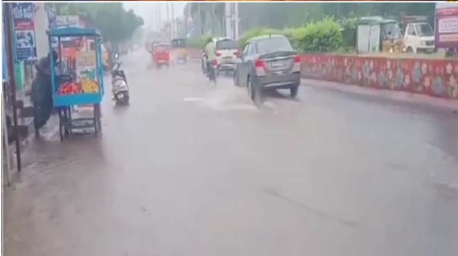 Michaung Cyclone : నెల్లూరు పై తుపాన్ ప్రభావం.. నక్కల కాల్వ ఉద్ధృతి..