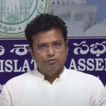 Sridhar Babu: ఆర్థిక వ్యవస్థను చిన్నాభిన్నం చేసిన బీఆర్ఎస్.. ఆరు గ్యారెంటీలను అమలు చేసి తీరుతాం..