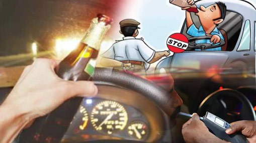 AP Municipal Workers: తారాస్థాయికి చేరిన మున్సిపల్ కార్మకుల సమ్మె.. వీధుల్లో చెత్తల గుట్టలు..