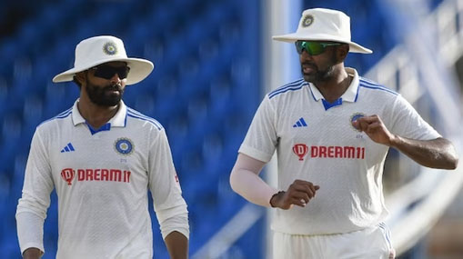 Ashwin-Jadeja Duo Record : టెస్టుల్లో భారత్ స్పిన్ జోడీ హవా.. రికార్డు బ్రేక్ చేసిన అశ్విన్ జడేజా ద్వయం..