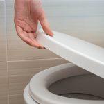 Unhealthy Poop Symptoms: మీ మలం నీటిలో తేలుతుందా!.. అయితే ఇదే సమస్య!