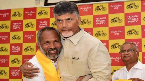 Pithapuram | పిఠాపురంలో వైసీపీ ఎమ్మెల్యే దొరబాబు అసంతృప్తి .. అయోమయంలో వంగా గీత!