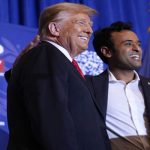 Trump : ఒకే వేదికపై ట్రంప్‌, వివేక్.. అందుకేనా..?