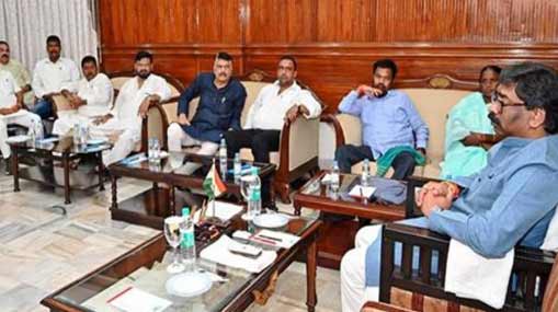 Guntur Kaaram: ‘గుంటూరు కారం’లో మార్పులు.. ఈ సీన్లనే యాడ్ చేస్తున్నారంట..?
