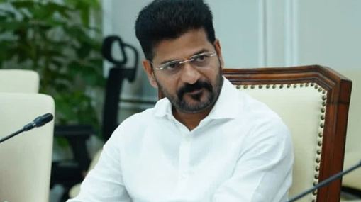 Rape Case : పాతబస్తీలో కలకలం.. సహాయం చేస్తామని నమ్మించి యువతిపై అత్యాచారం