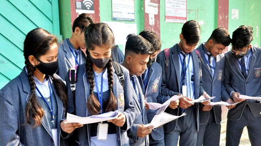 10Th Exams Fee date: 10వ త‌ర‌గ‌తి ప‌రీక్ష తేదీల షెడ్యూల్ విడుద‌ల‌.. పూర్తి వివ‌రాలు ఇవే!