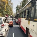 Huge Traffic Jam @ Medaram: మేడారం వైపు భారీగా ట్రాఫిక్ జామ్.. కిలోమీటర్ల మేర నిలిచిన వాహనాలు