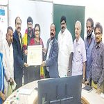 Donation to Osmania University : ఓయూకు భారీ విరాళమిచ్చిన పూర్వ విద్యార్థి..