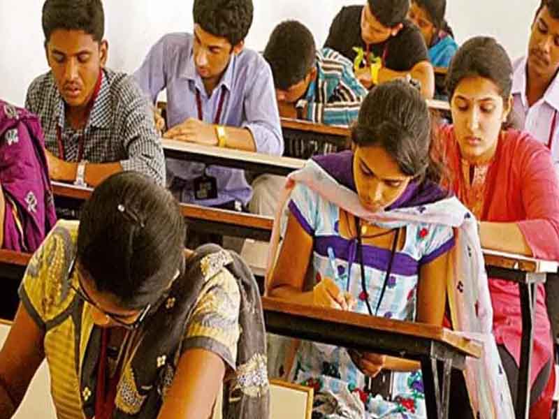 Gruha Jyothi Scheme: అమల్లోకి  'గృహజ్యోతి' పథకం.. 200 యూనిట్ల కరెంట్.. కానీ కండిషన్స్ అప్లై!