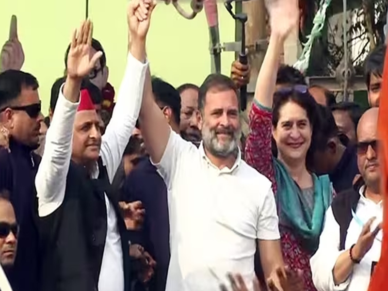 Telangana Congress : హైదరాబాద్ లో బీఆర్ఎస్ కు మరో షాక్.. కాంగ్రెస్ లో చేరిన డిప్యూటీ మేయర్..