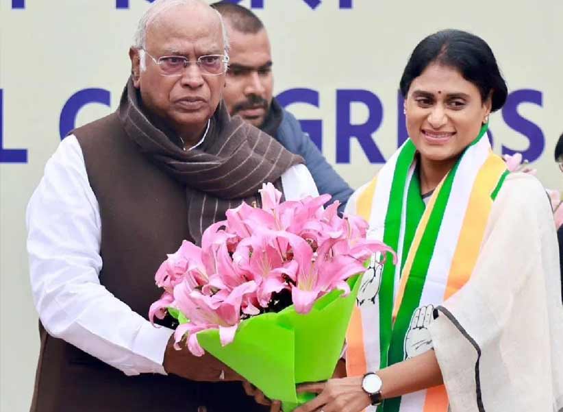 Vidadala Rajani Guntur West Politics: గుంటూరు వెస్ట్‌లో వ్యూహం మార్చిన జగన్.. టిడిపికి చెక్ పెట్టేందుకు బరిలోకి రజని!
