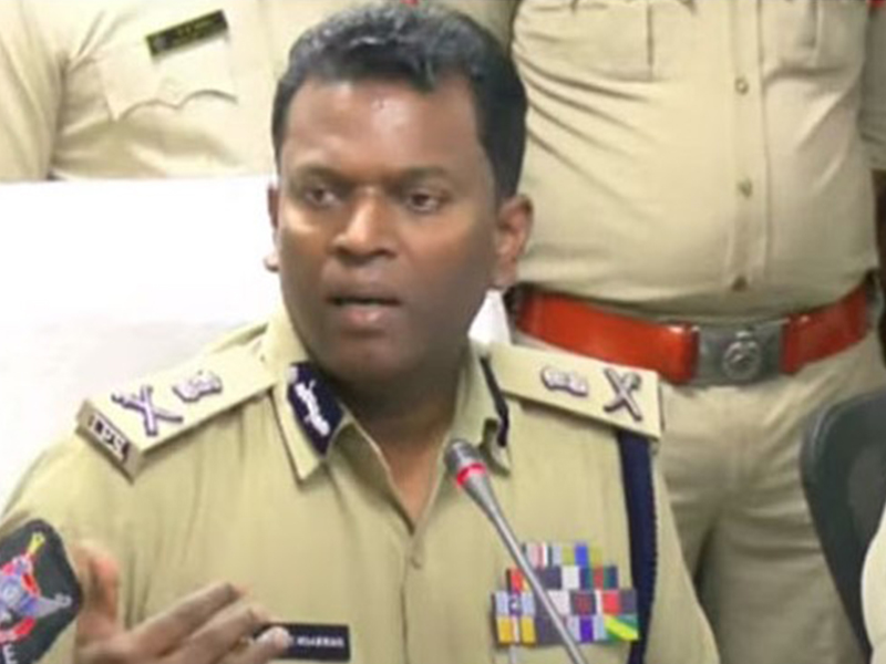 Vizag Drugs Case: విశాఖ డ్రగ్స్ పై రాజకీయ రగడ.. మీరంటే మీరన్న నేతలు.. ఇంతకీ వెనుక ఎవరు..?