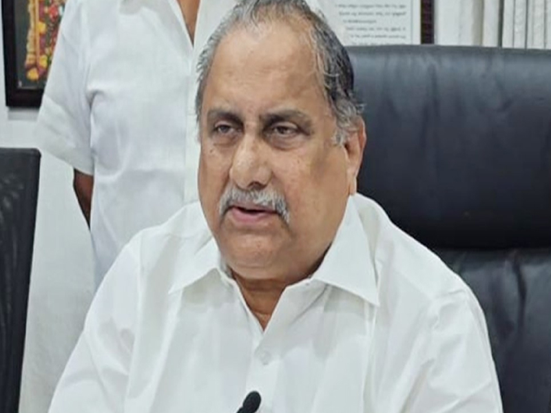 OTT Platforms Banned: ఓటీటీలు, వెబ్ సైట్లపై కేంద్రం కొరడా.. 18 ప్లాట్ ఫామ్ లు తొలగింపు!