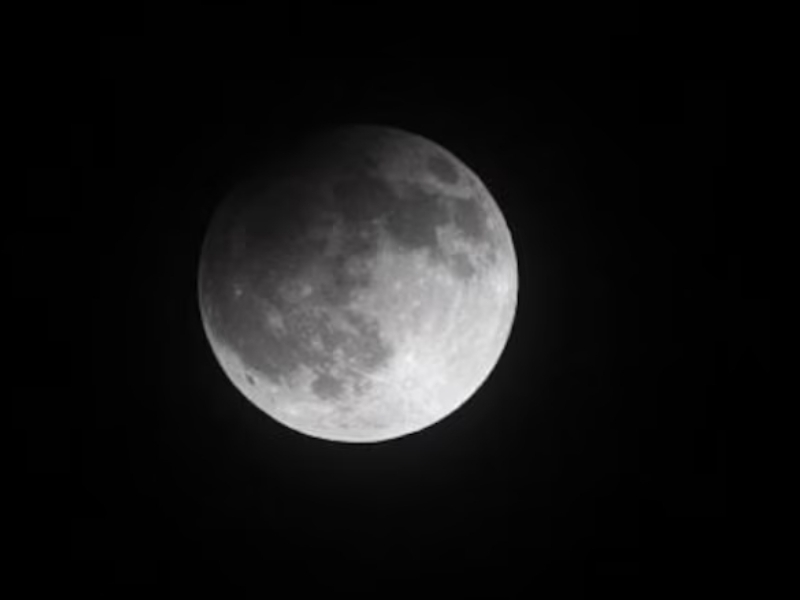 Lunar Eclipse 2024: హోలీ రోజున చంద్ర గ్రహణం.. ఈ రాశుల వారు తస్మాత్ జాగ్రత్త!