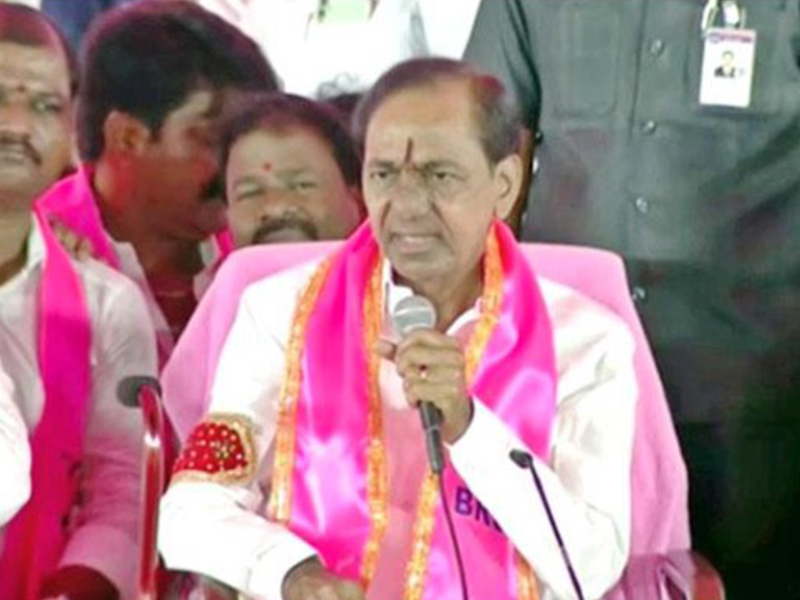 KCR Speech in Karimnagar: "రెండు రోజుల్లో మీడియా ముందుకు వస్తా.. కాళేశ్వరంపై వివరణ ఇస్తా": KCR
