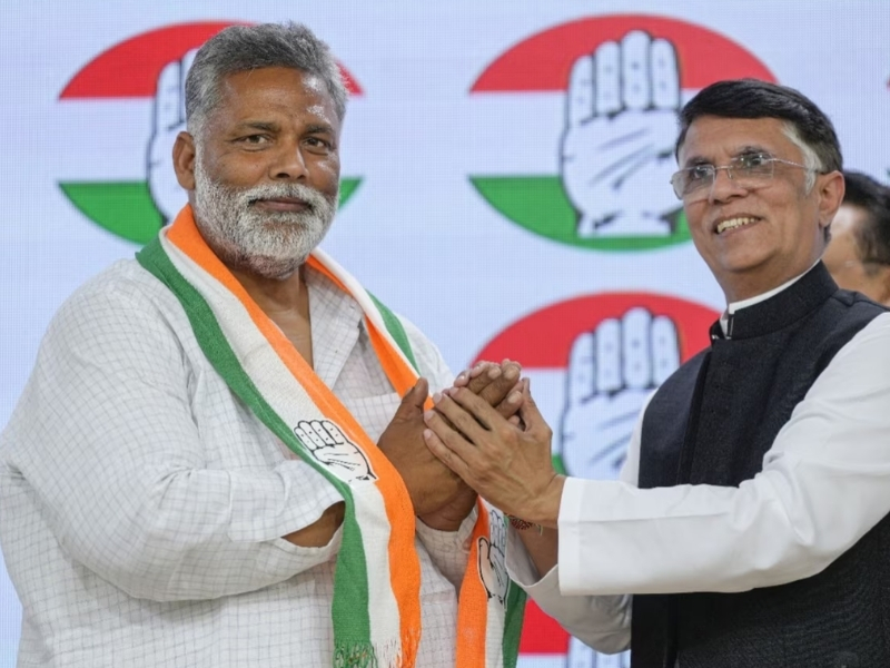 AP Elections: ఎన్నికల నిబంధనల ఉల్లంఘన.. వాలంటీర్లపై వేటు..