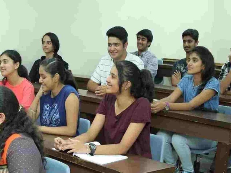 Inter Academic Calender: ఇంటర్ అకాడమిక్ క్యాలెండర్ రిలీజ్.. దసరాకు 8 రోజులు సెలవులు