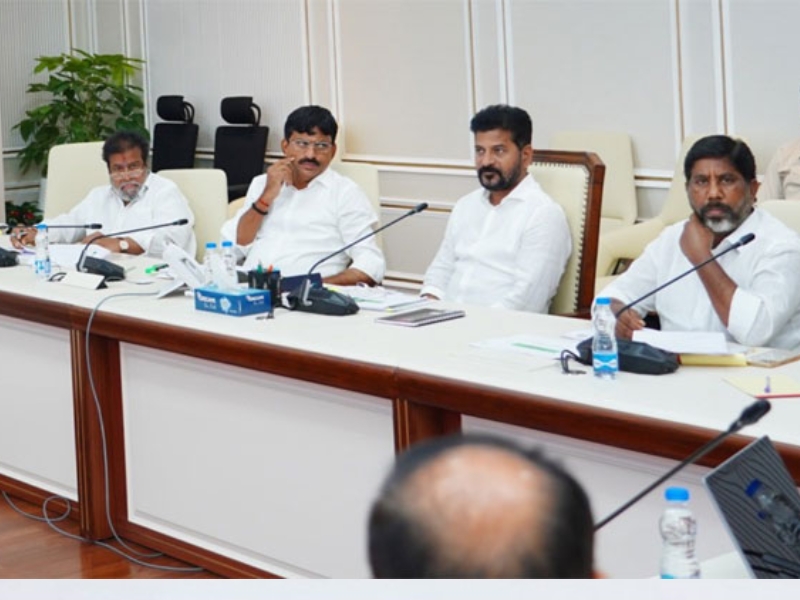 Elections 2024: సార్వత్రిక ఎన్నికలపై EC కసరత్తు... ఢిల్లీలో కీలక సమావేశం