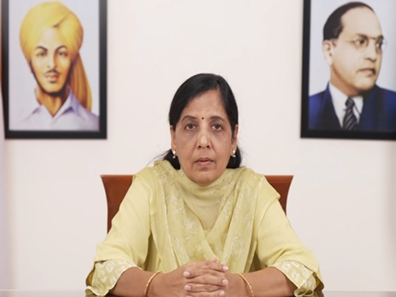 Sunita Kejriwal: నా భర్తను వేధిస్తున్నారు.. ఆయన ఆరోగ్యం క్షీణిస్తోంది.. సునీతా కేజ్రీవాల్