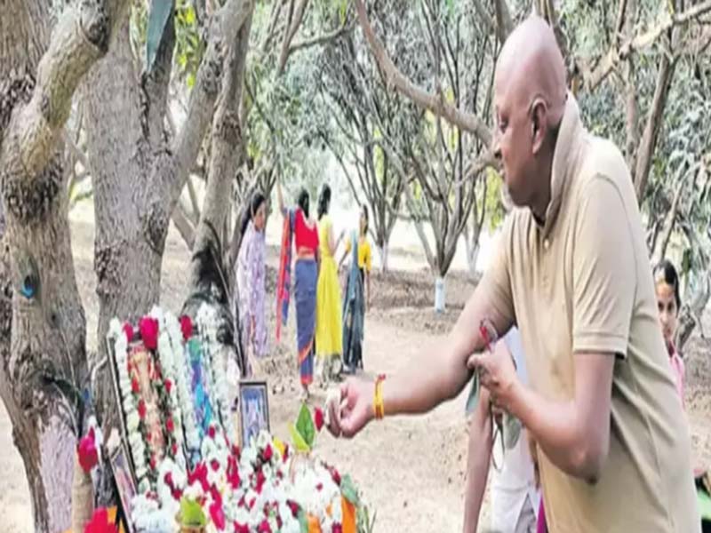 Babu Mohan : ప్రజాశాంతి పార్టీలో చేరిన బాబూమోహన్.. వరంగల్ నుంచి పోటీ..