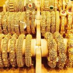 Today Gold Rates: స్వల్ప ఊరట.. తగ్గిన బంగారం, వెండి ధరలు.. నేటి రేట్లు ఇలా!
