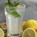 Benefits of Lemon Water: బాప్రే.. ఖాళీ కడుపుతో నిమ్మరసం తాగితే ఎన్ని లాభాలో తెలుసా..?