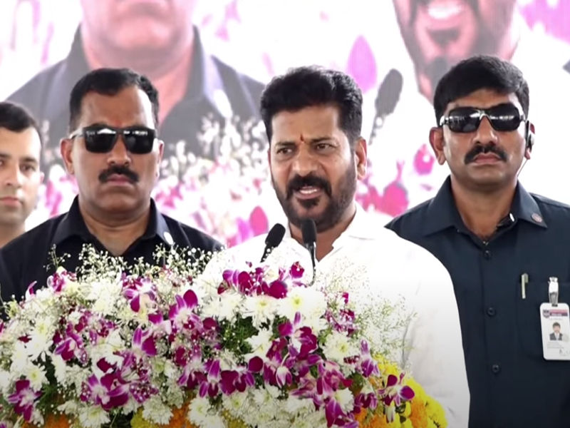 CM Jagan in Pulivendula : పులివెందులలో సీఎం పర్యటన.. వైఎస్సార్ ఆస్పత్రి, కాంప్లెక్స్‌లను ప్రారంభించిన జగన్
