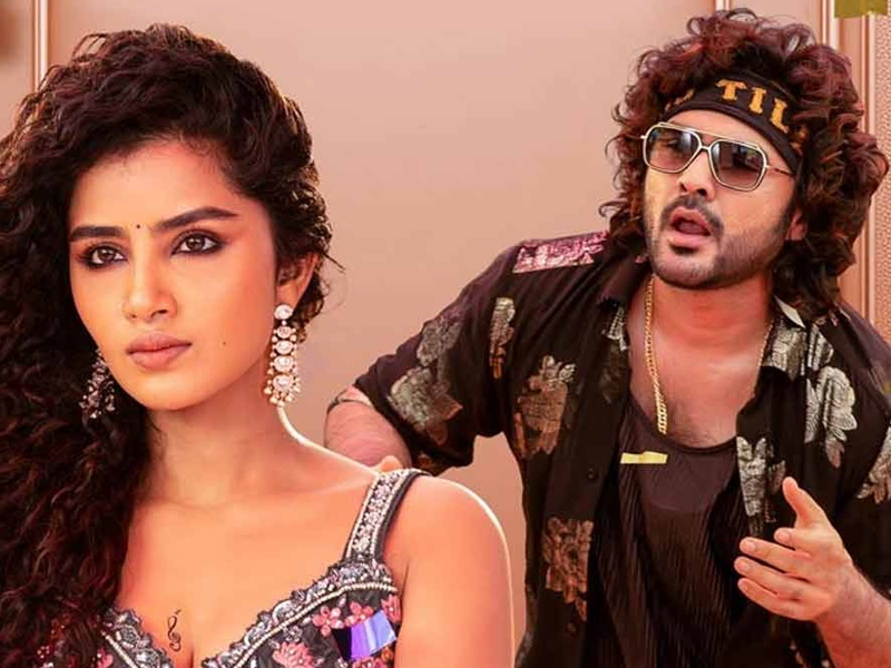 Tillu Square Review: పర్ఫెక్ట్ సీక్వెల్.. మరోసారి  హిట్ కొట్టిన డీజే టిల్లు