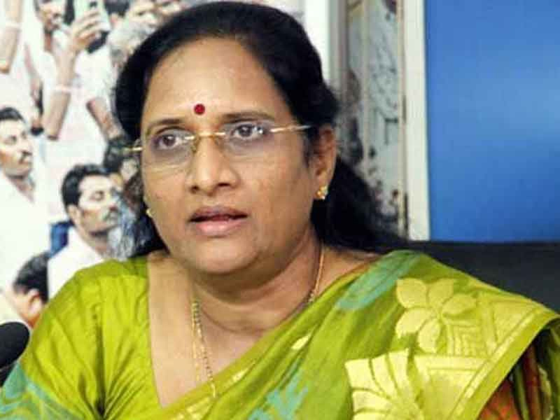 Water Crisis in Hyderabad: బెంగళూరులో అప్పుడే నీటి కష్టాలు.. తెలంగాణలోనూ అదే పరిస్థితి వస్తుందా..?