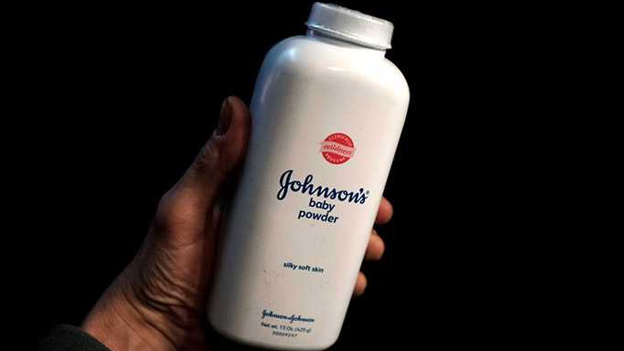 Johnson's Baby Powder: జాన్సన్ బేబి పౌడర్ తో మహిళకు కాన్సర్.. రూ. 375 కోట్ల పరిహారం.. ఎక్కడంటే..?