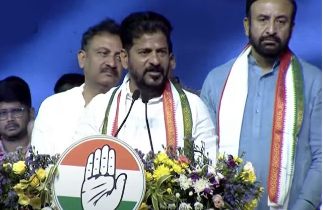 CM Revanth reddy: కాంగ్రెస్ తెచ్చిన సంస్థలను బీజేపీ అమ్ముకుంటోంది: సీఎం రేవంత్ రెడ్డి