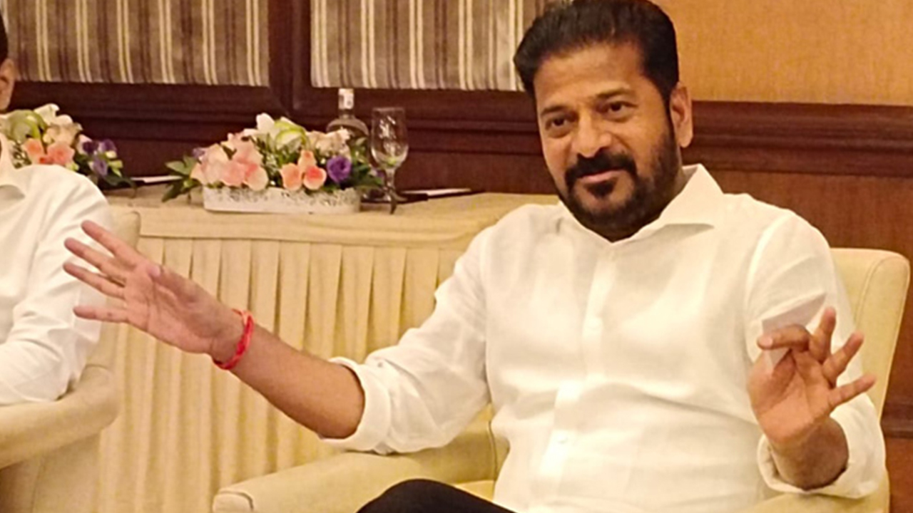 CM Revanthreddy chitchat: లోగుట్టు బయట పెట్టిన సీఎం, కారు.. కాకపోతే..