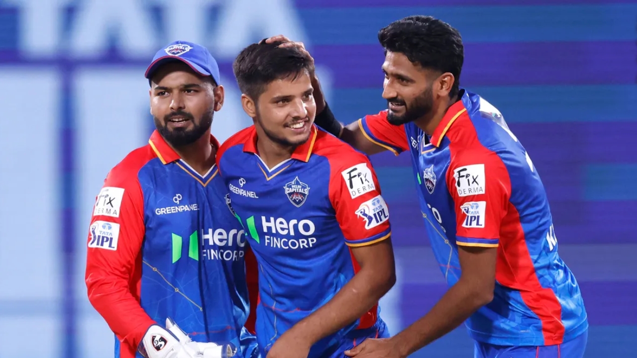 Ashu Reddy: ఎత్తు పల్లాలను ఎరగా వేసి.. జూనియర్ సమంత రెచ్చగొడుతుందిగా